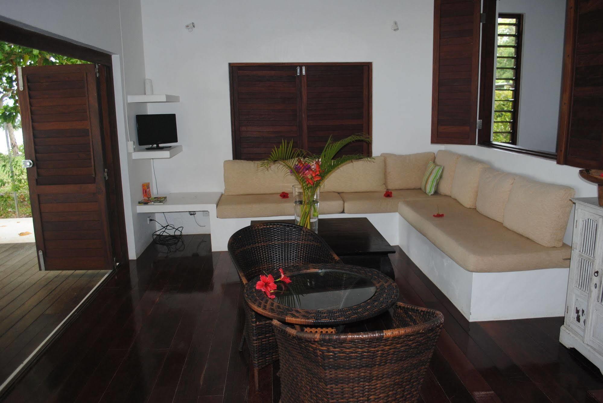 Angelfish Cove Villas Port Vila Exterior photo