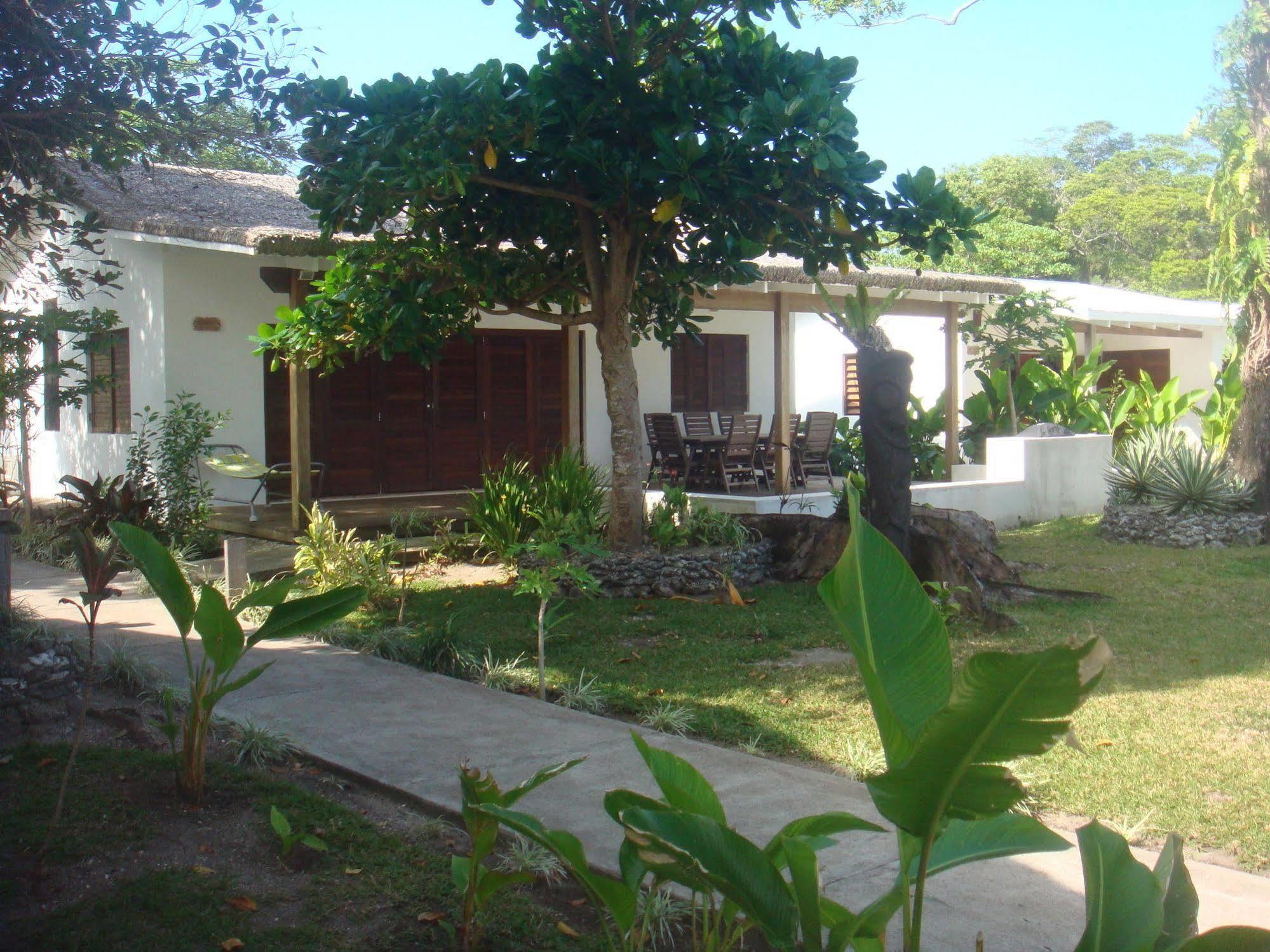Angelfish Cove Villas Port Vila Exterior photo